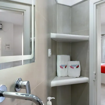 Politimis N1 公寓 *