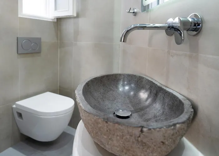 Politimis N1 * アモルゴス島